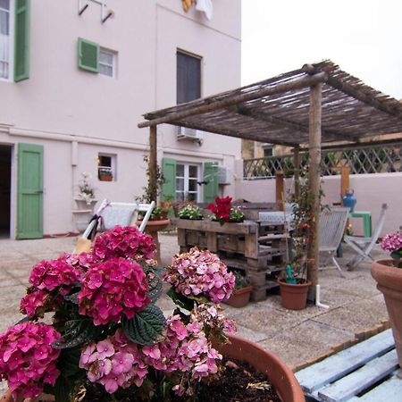 200Metri Dal Mare Raffinato Chalet Con Giardino Apartment Marina Di Pisa Ngoại thất bức ảnh
